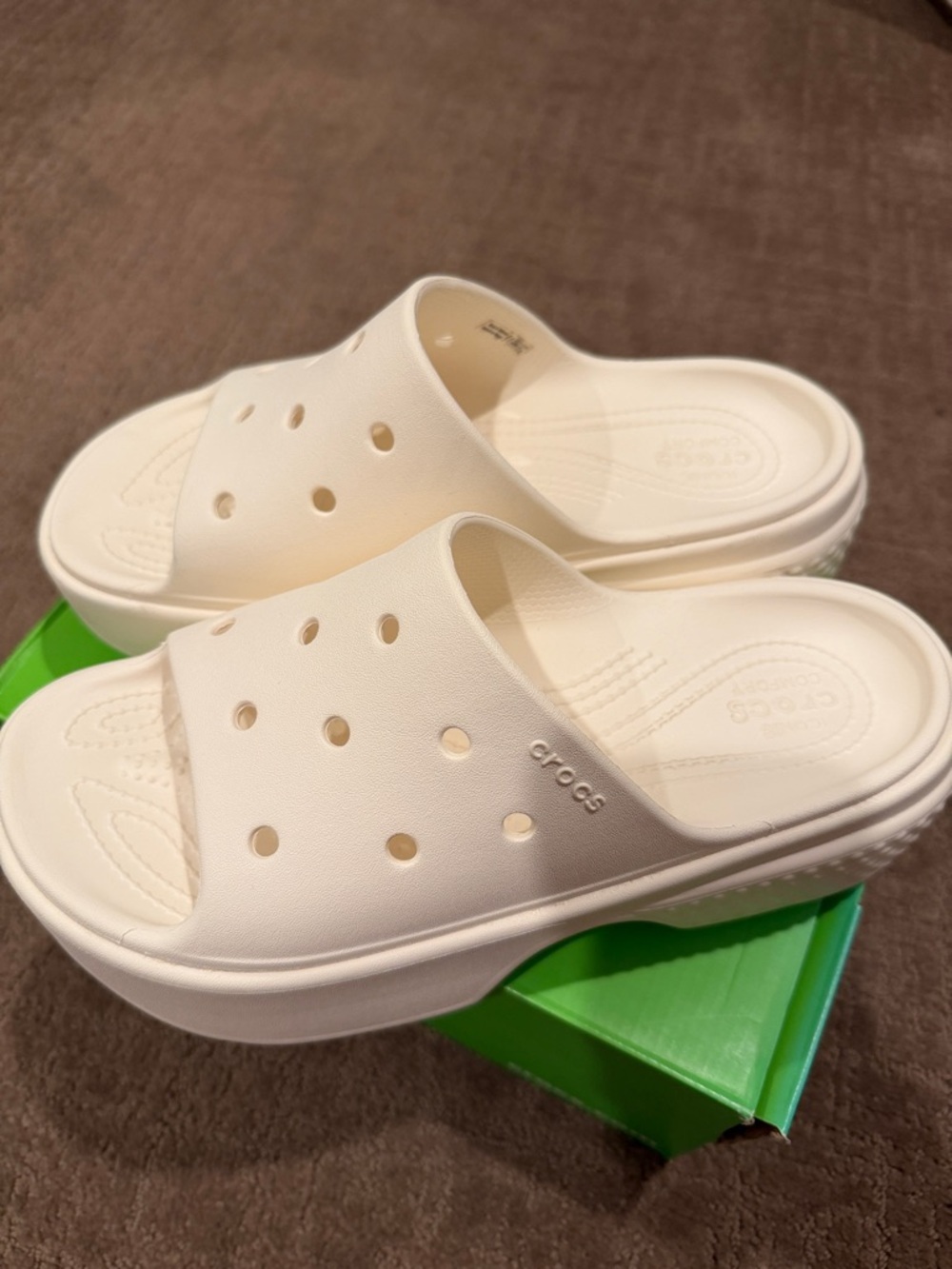 CROCS Kids Slide Sandals in Creamy White